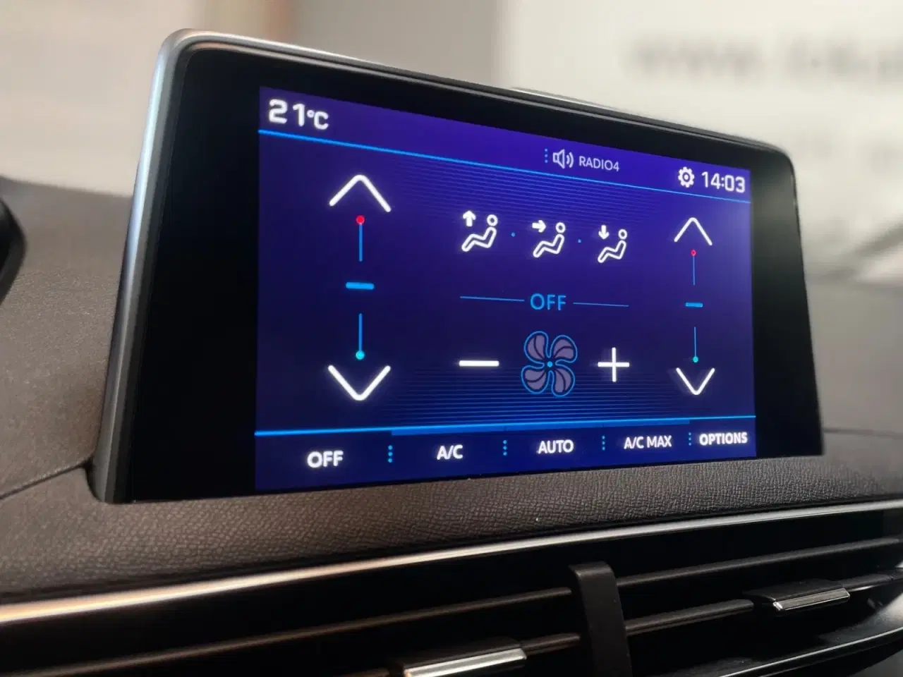 Billede 20 - Peugeot 3008 1,6 BlueHDi 120 Allure