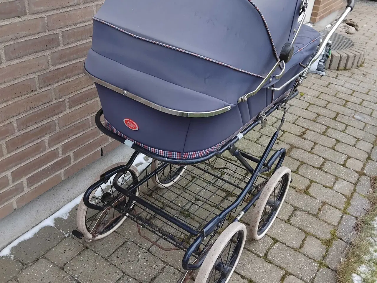 Billede 4 - Odder classic barnevogn med tilbehør. 