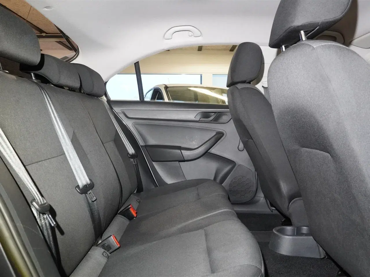 Billede 10 - Skoda Rapid 1,2 TSI Active Tivoli 105HK 5d