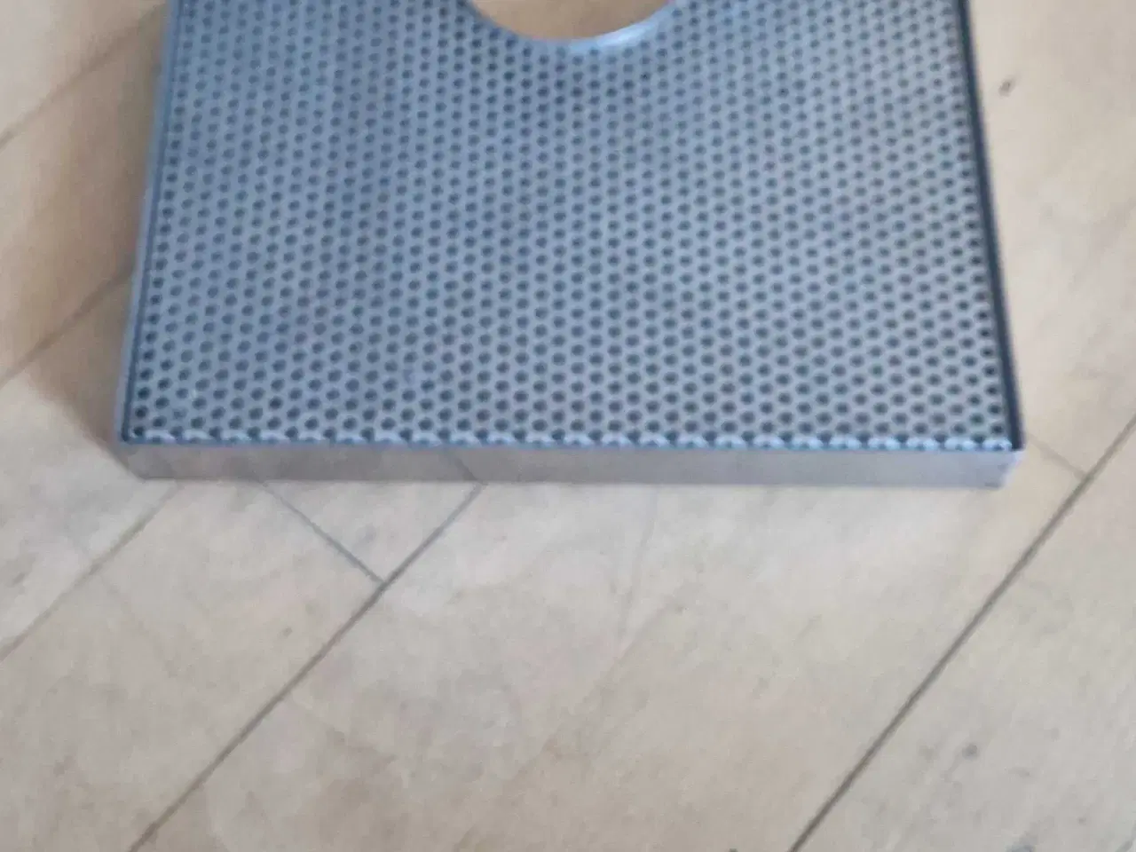 Billede 5 - Lille spildbakke med udskæring