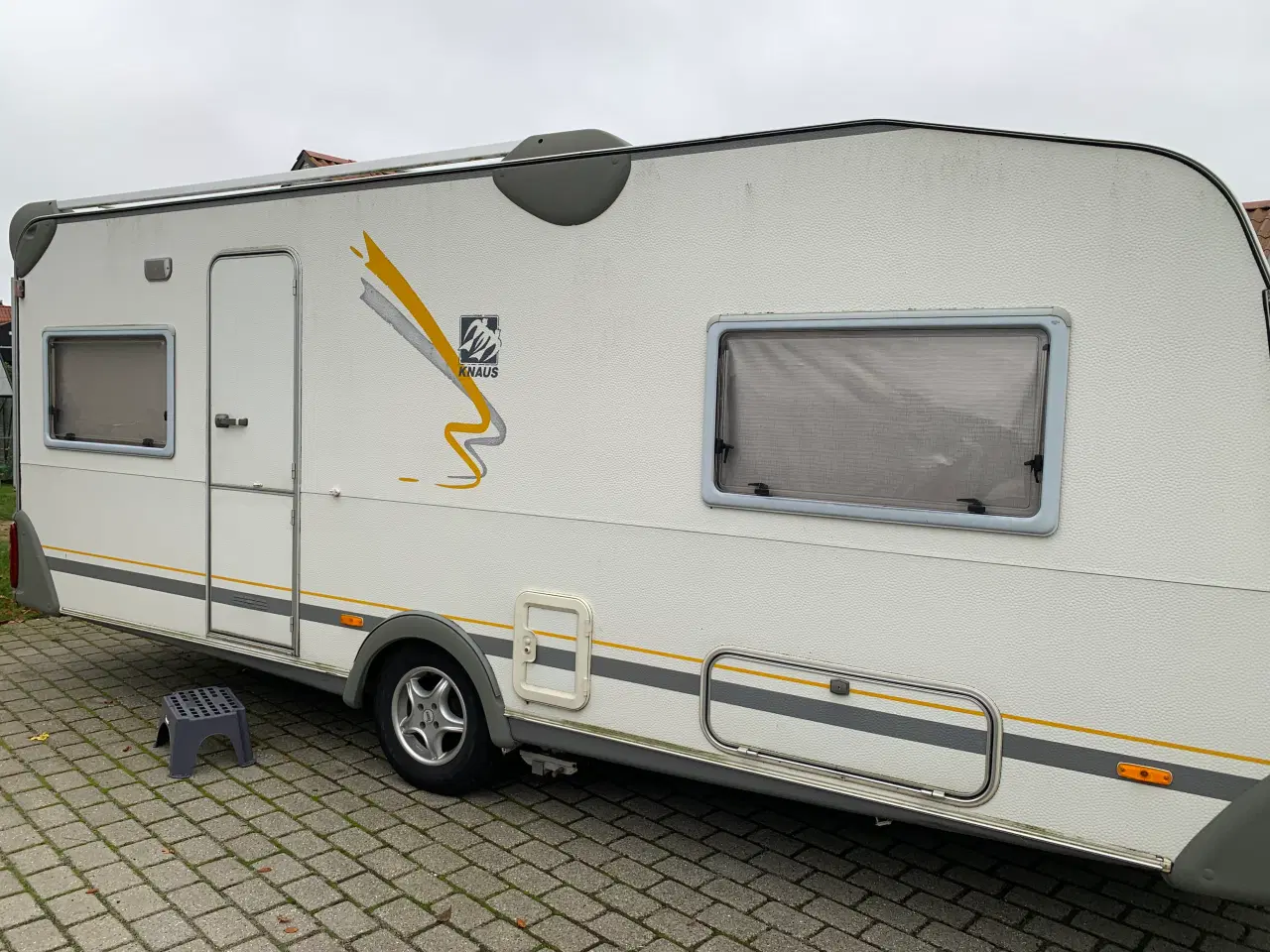 Billede 2 - Rummelig campingvogn