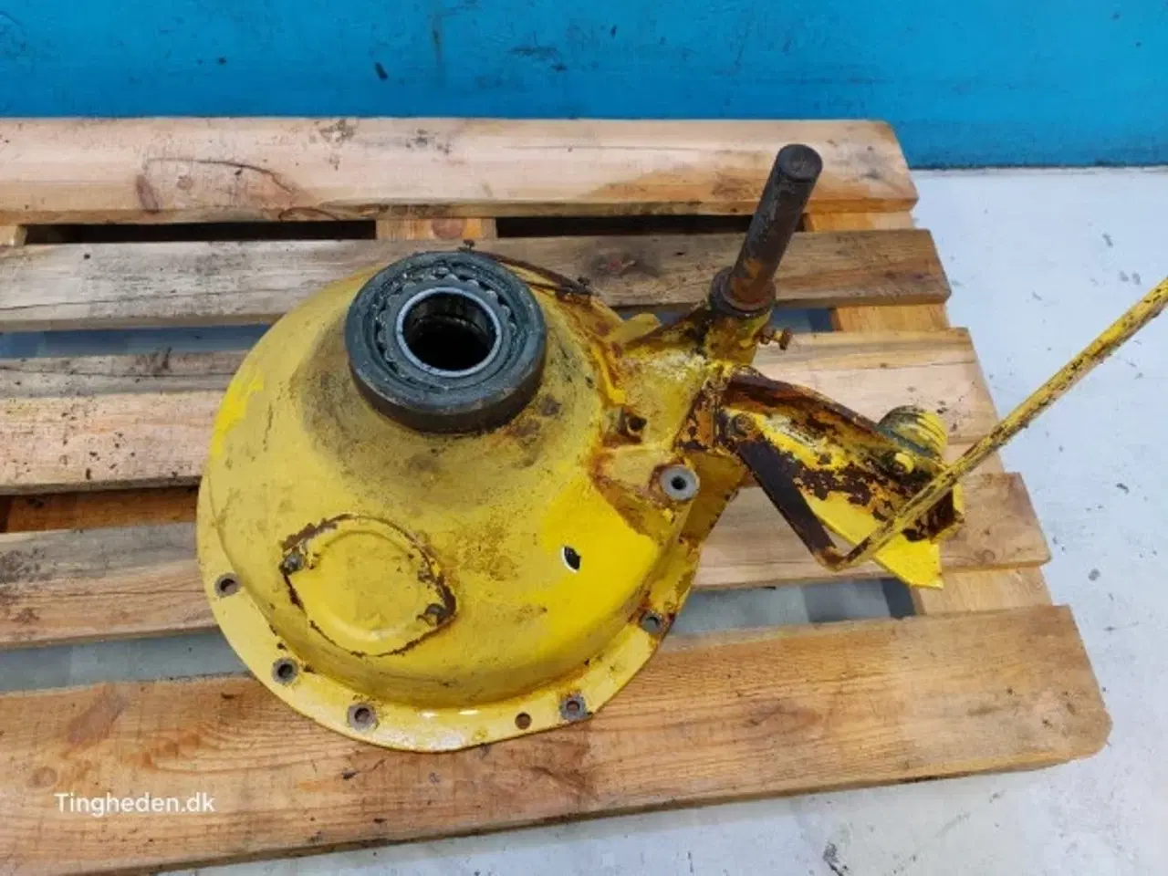 Billede 16 - New Holland TX34 Flange 80919171