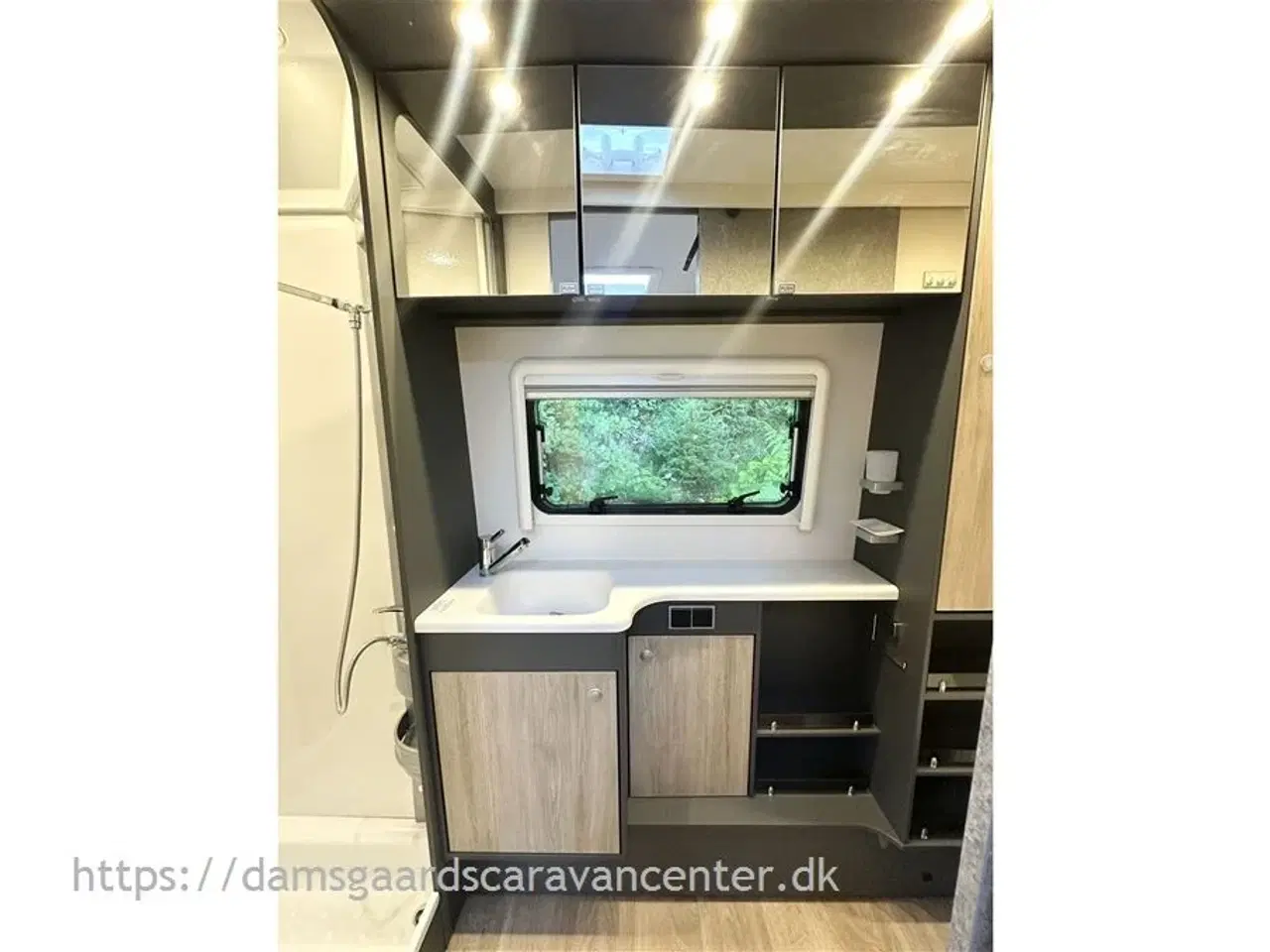 Billede 18 - 2021 - Dethleffs Beduin Scandinavia 670 BET Enkeltsenge-Alde-Gulvvarme-Endebad-Mover