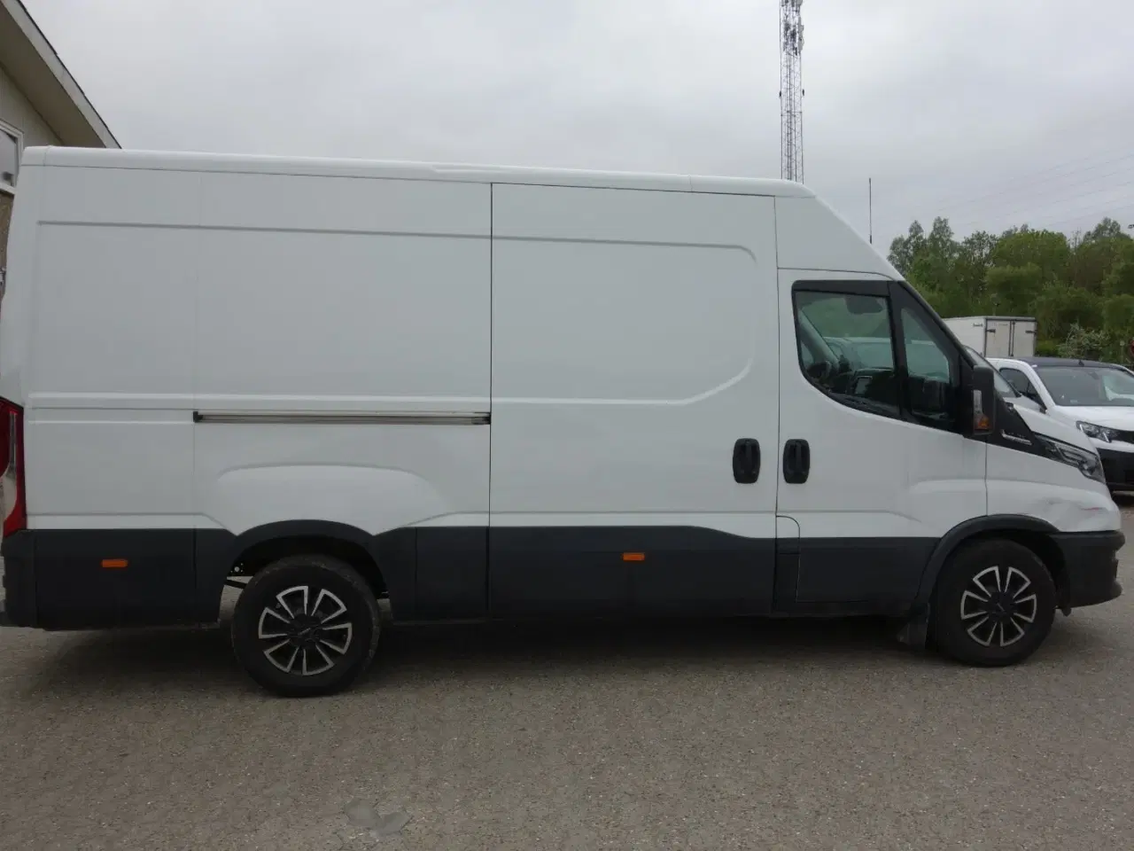 Billede 18 - Iveco Daily 2,3 35S16 12m³ Van AG8