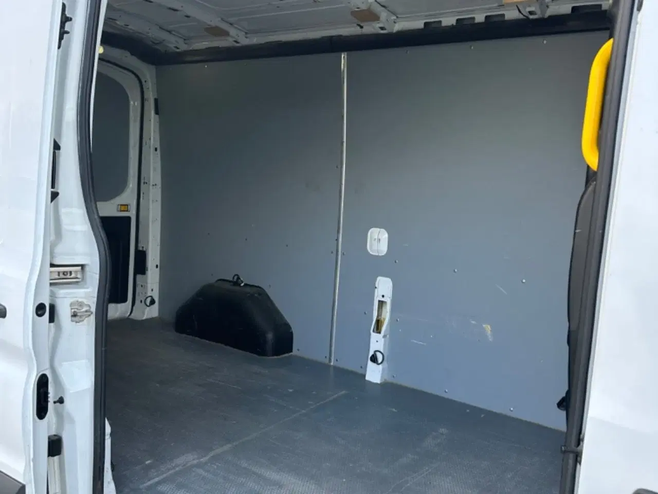 Billede 7 - Ford Transit 350 L3 Van 2,2 TDCi 125 Ambiente H2 FWD