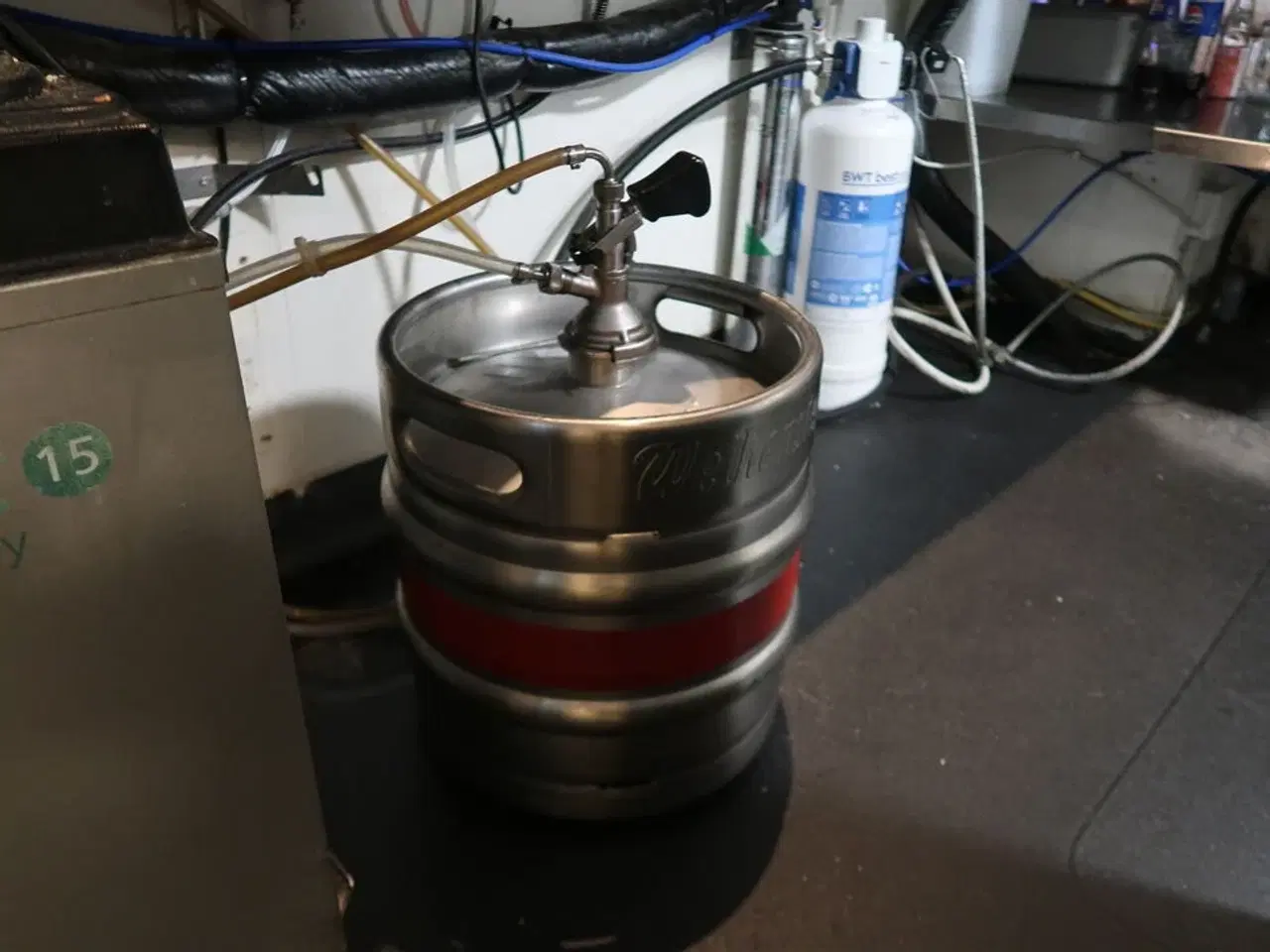 Billede 9 - Taphane Anlæg - inkl. Tefcold BA20H backbarkøler