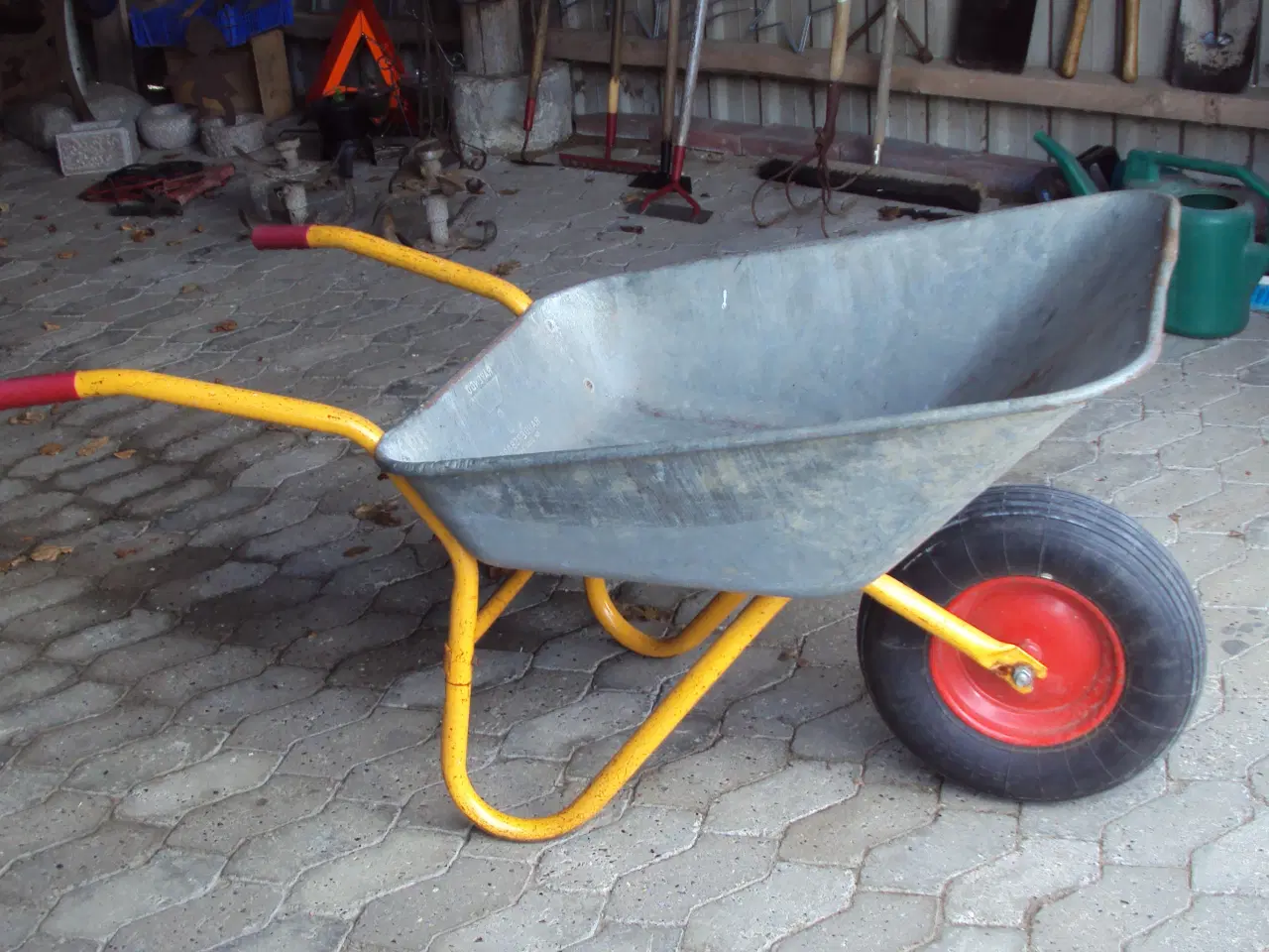 Billede 2 - Haveredskaber