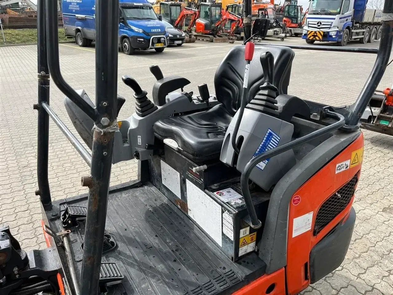 Billede 8 - Kubota KX016-4 Tiltman og 2 skovle