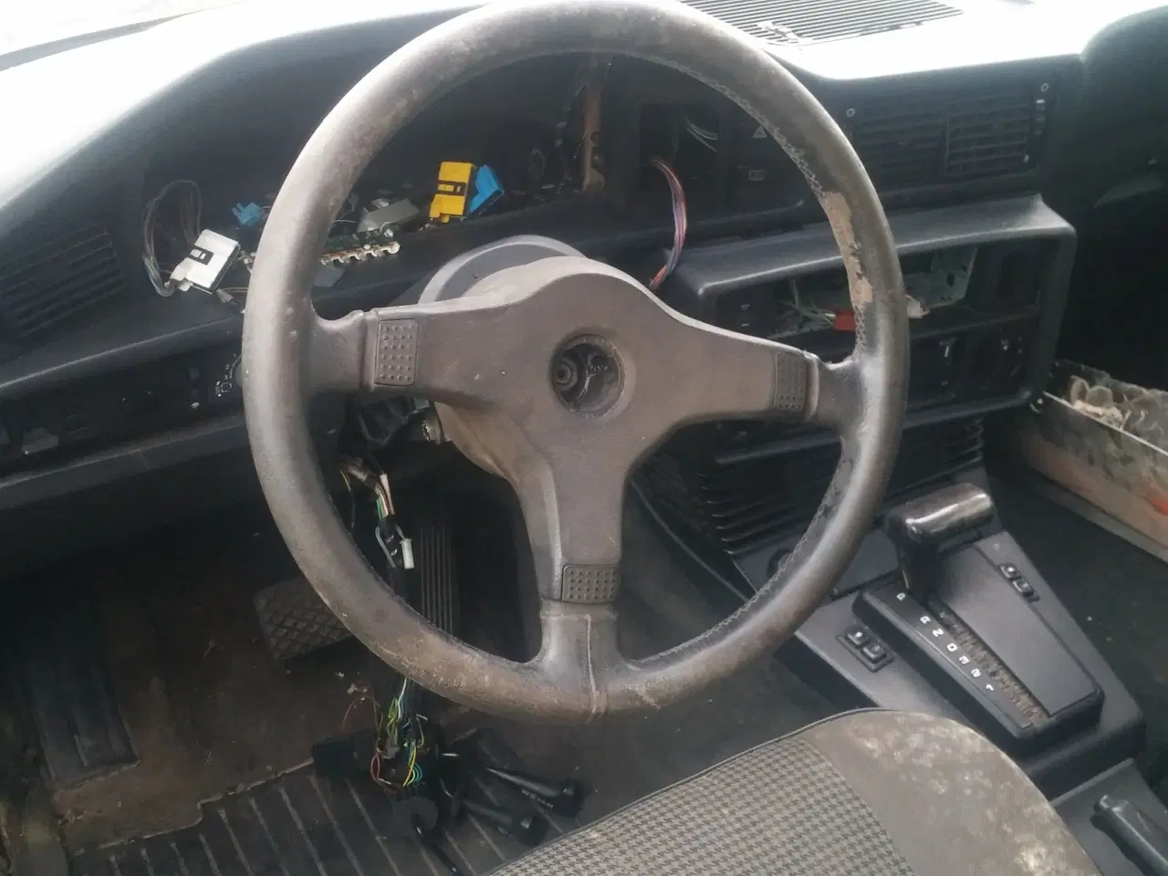 Billede 13 - BMW E28 525e 1987 projekt (uden afgift)