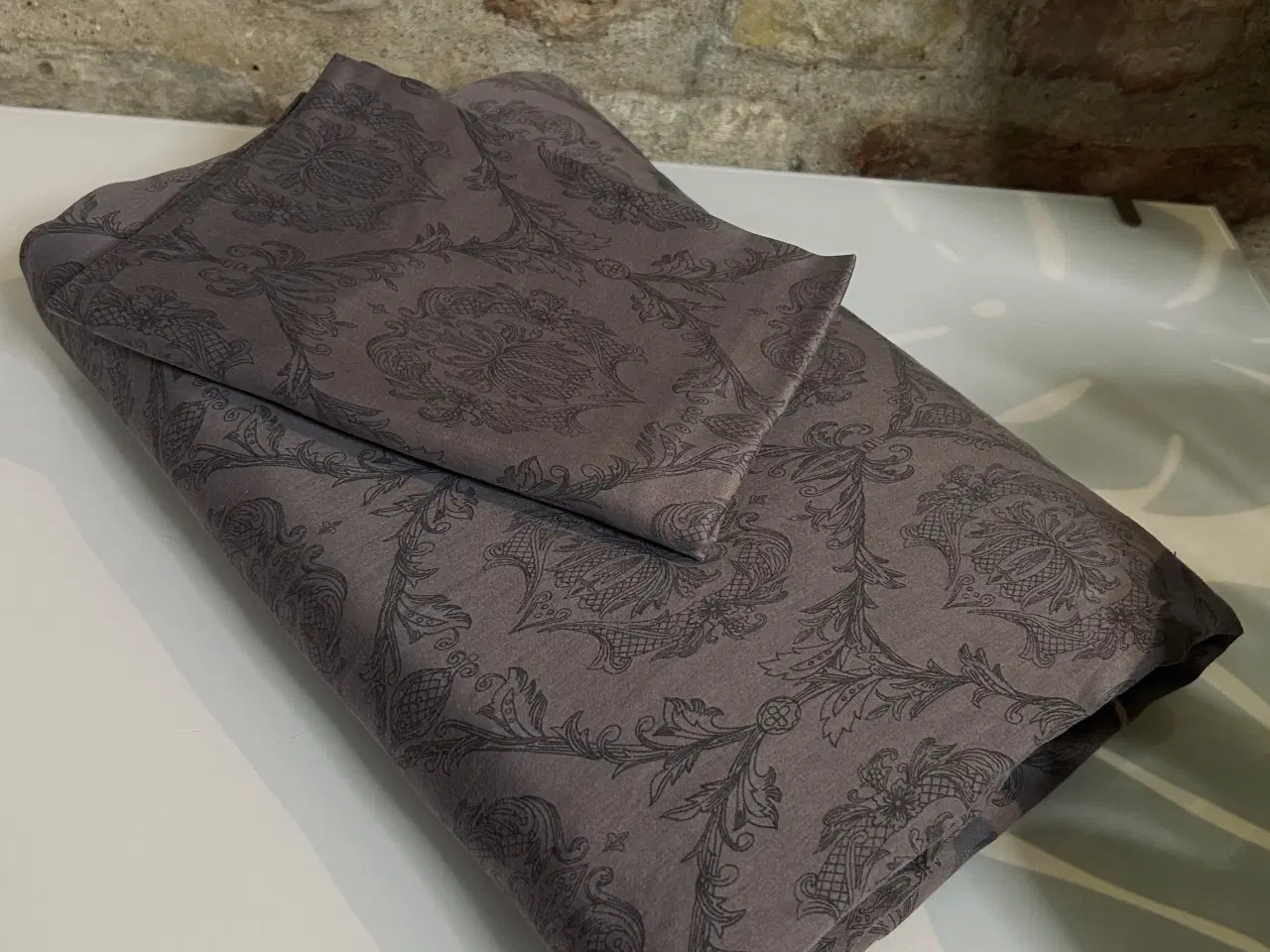 Billede 1 - Sengesæt grå barok