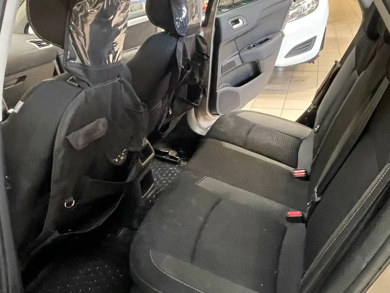 Billede 8 - Citroen c4 1,6 hdi årg 2018