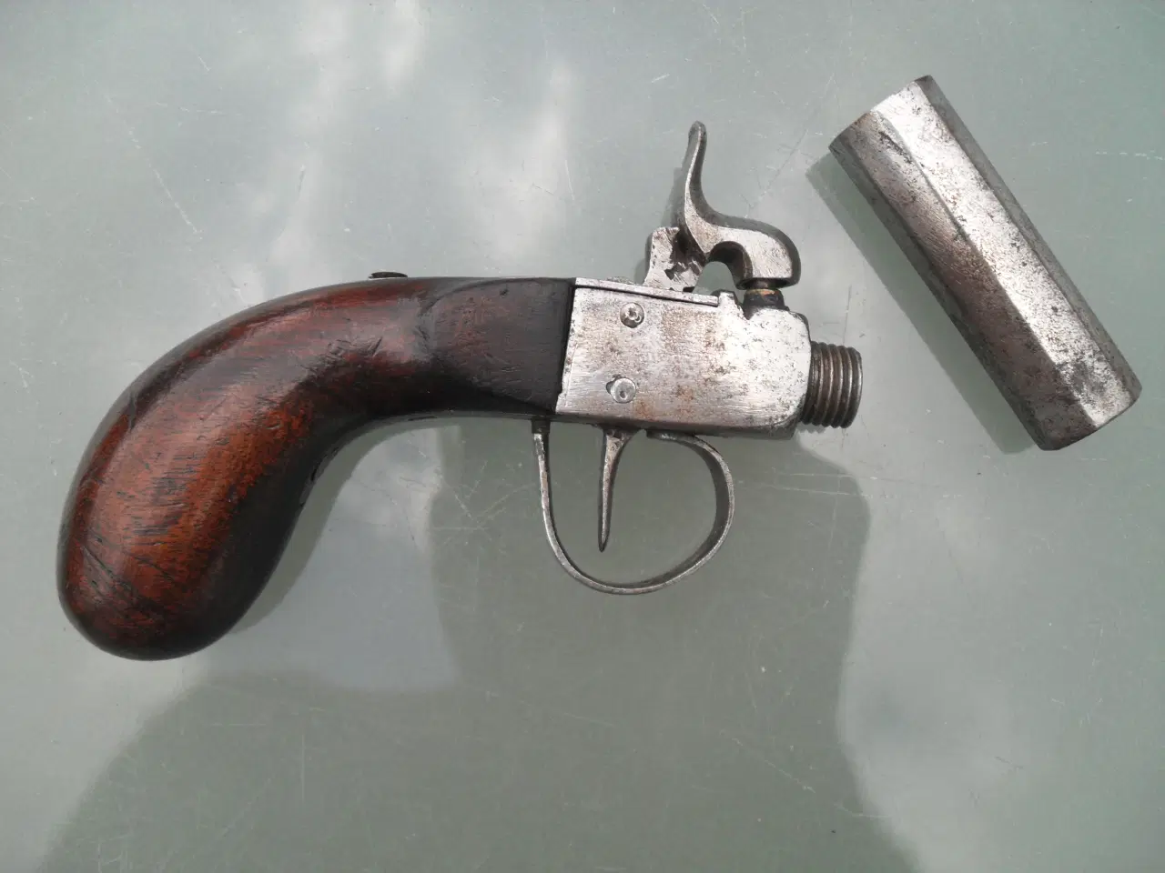 Billede 4 - autentisk gammel antik revolver.