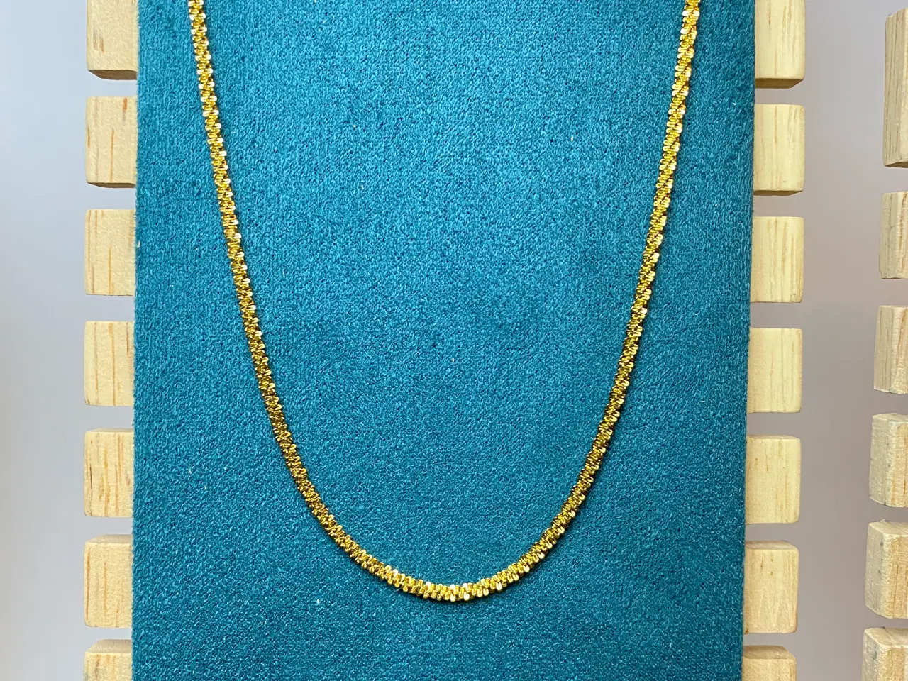 Billede 2 - 18K Guldbelagt Halskæde og Armbånd