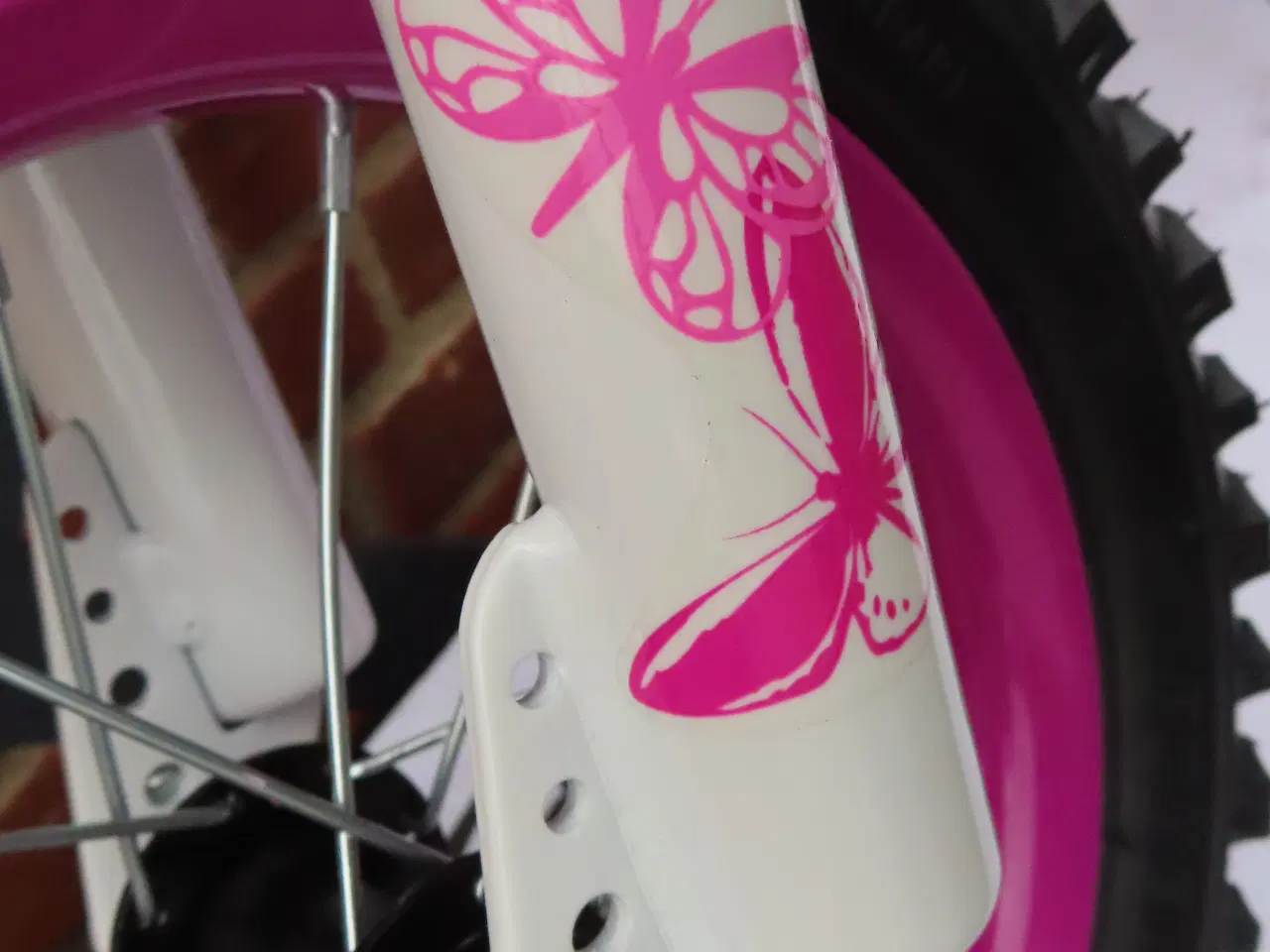 Billede 7 - Helt ny pink løbecykel 1-3 år. Hollandsk kvalitet
