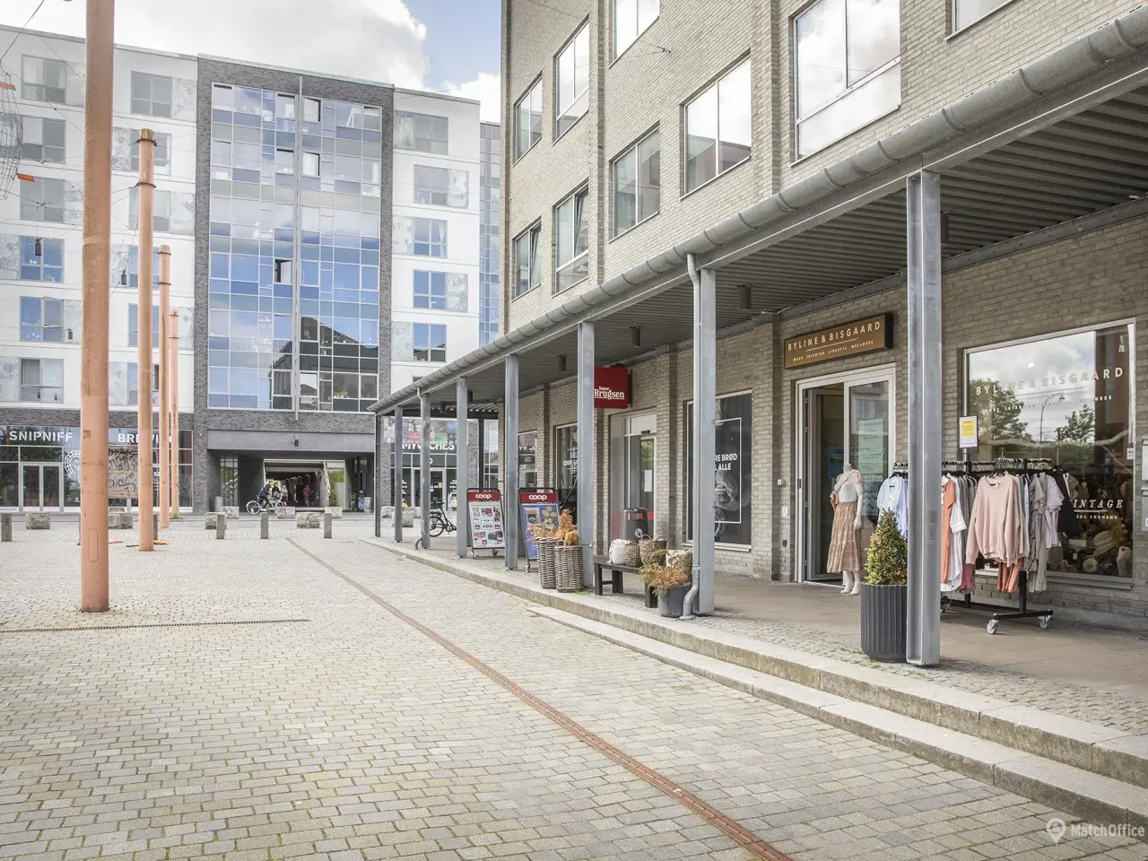 Billede 11 - Lyst og rummeligt kontor/klinik på 620 m² ved Trekroner Station