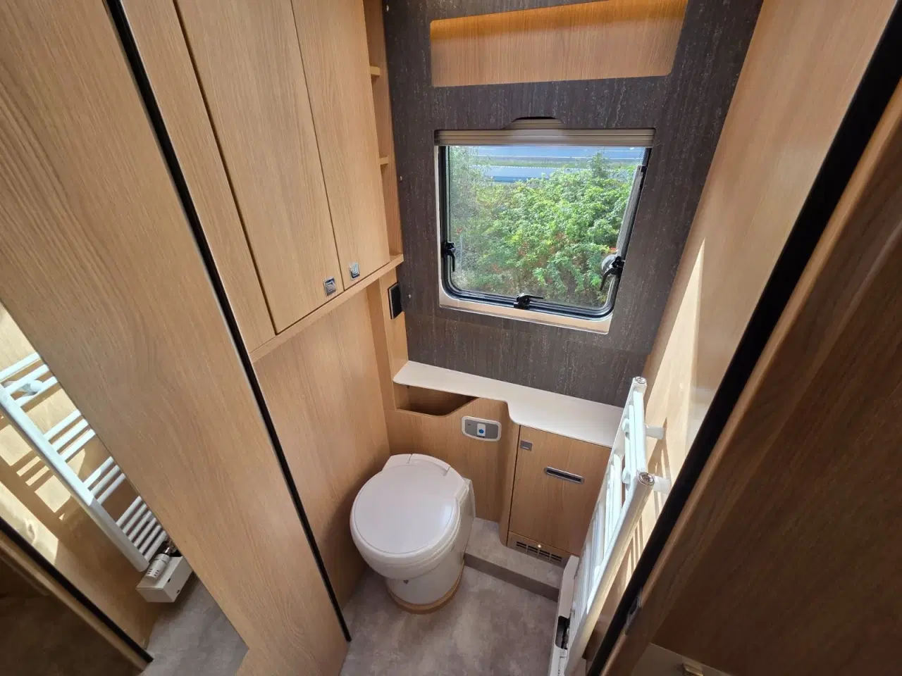 Billede 18 - Hymer B-ML I880 2,0 CDi 170 aut.