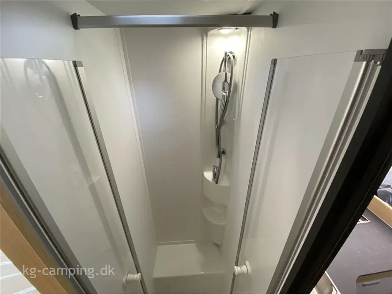 Billede 7 - 2025 - Adria Coral AXESS 650 DL   Ny Adria Coral 650 DL årgang 2025 NU PÅ LAGER