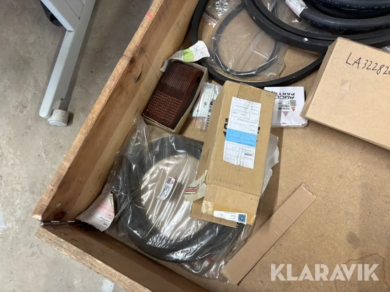 Billede 8 - 5paller assorteret reservedele