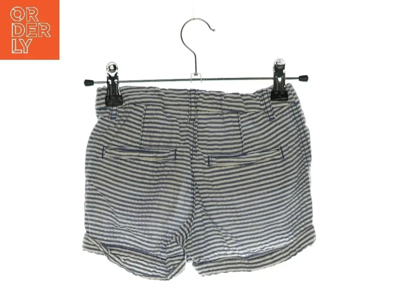 Billede 2 - Shorts fra H&M (str. 116)