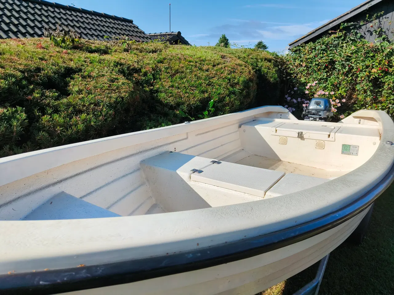 Billede 2 - Crescent 410 jolle med Yamaha motor og bådtrailer 