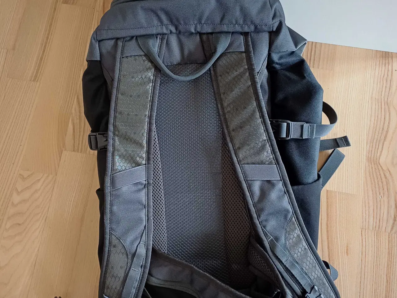 Billede 2 - Rygsæk Tatonka 22L