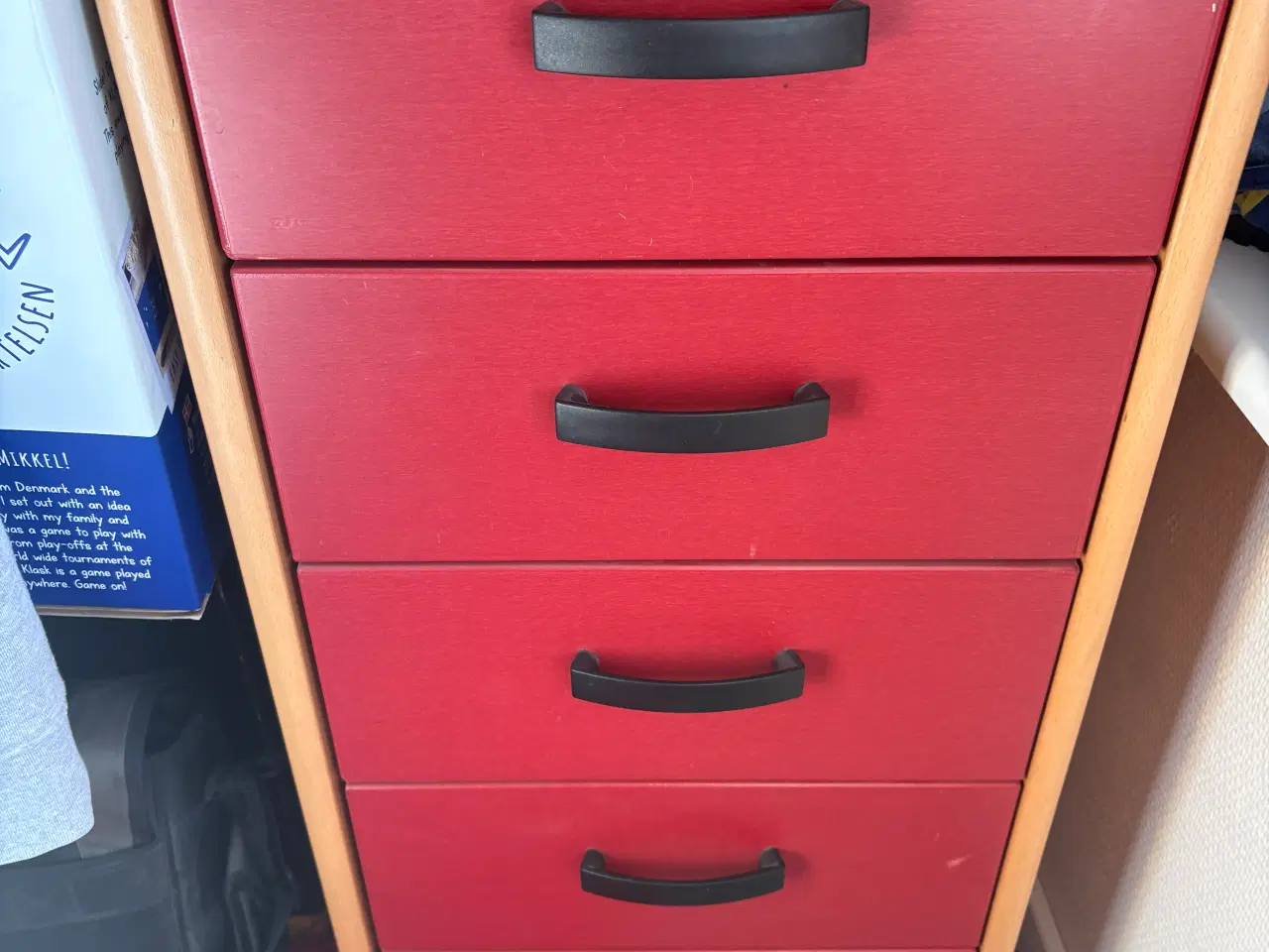 Billede 1 - Skuffe kommode på hjul 