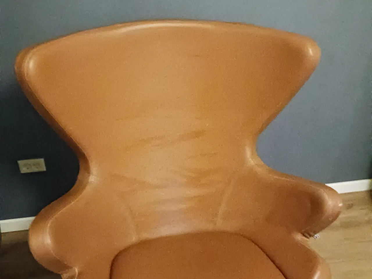 Billede 1 - Brun læder lænestol fra Bo Concept