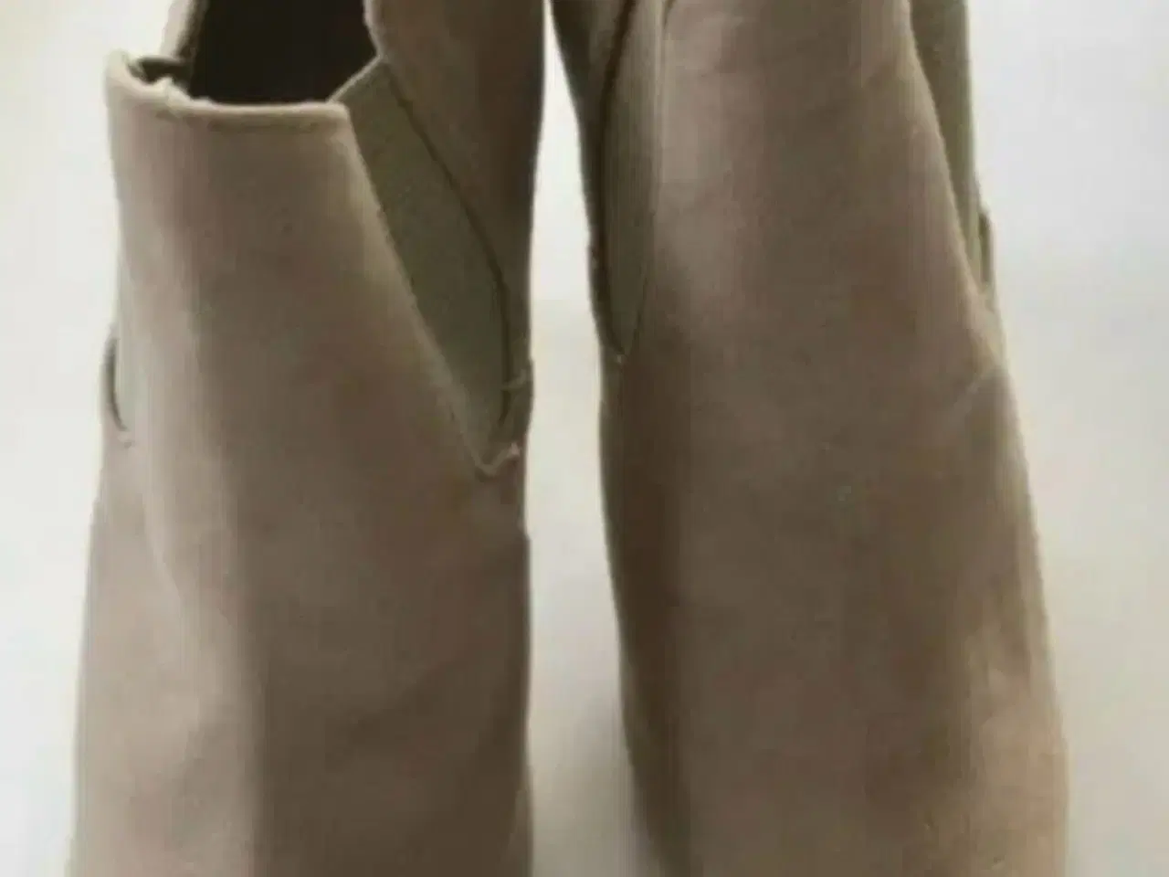 Billede 2 - Støvler str. 40