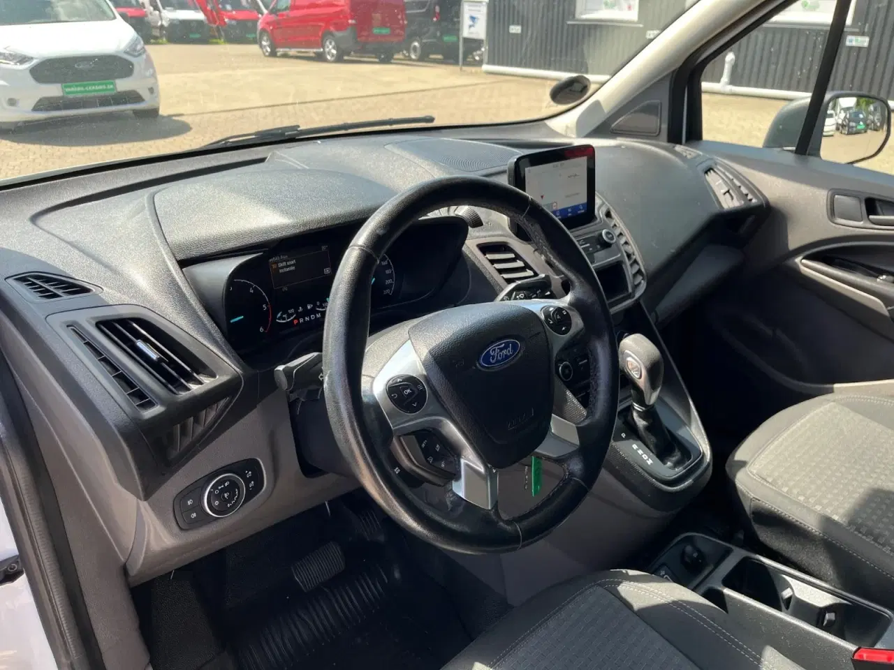 Billede 9 - Ford Transit Connect 1,5 EcoBlue Trend aut. kort