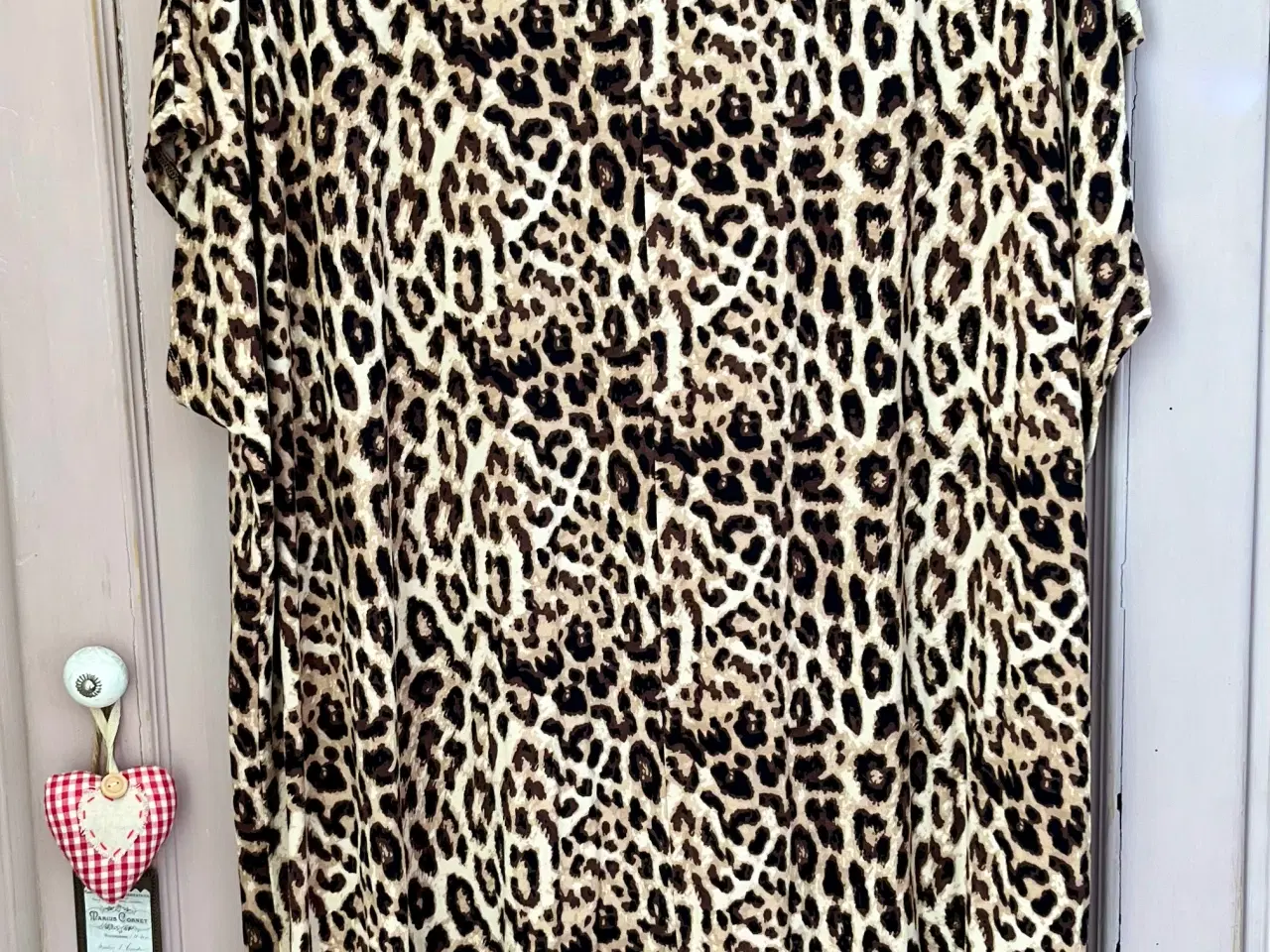 Billede 4 - leopard kjole fra VRS