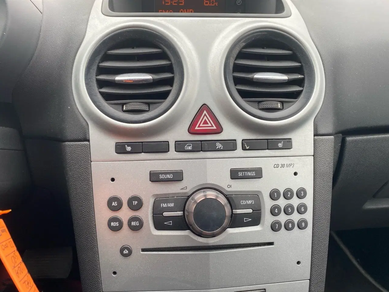 Billede 14 - Opel Corsa 1,2 Twinport Sport Easytronic 80HK 3d Aut.