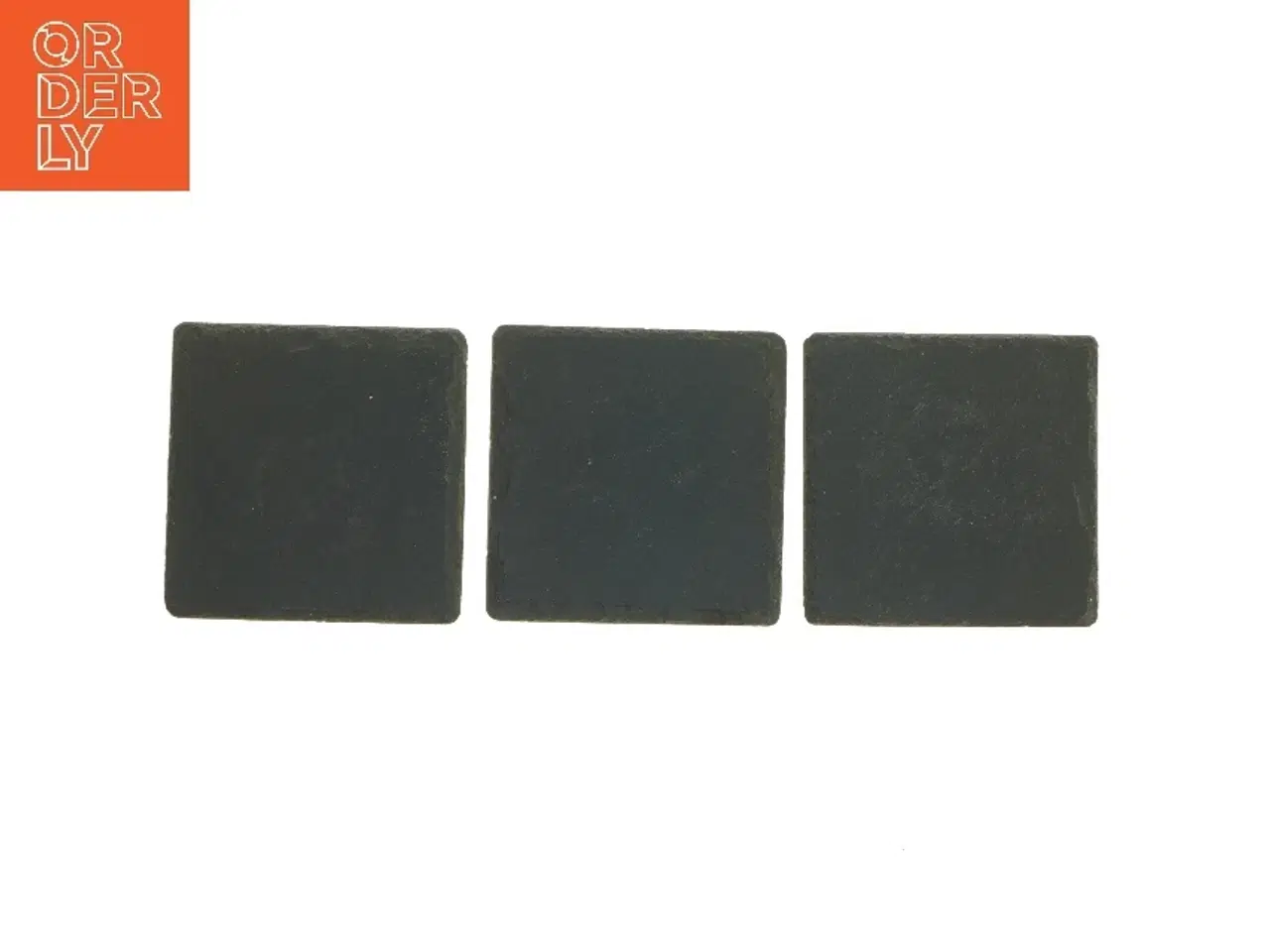 Billede 1 - Sæt af skifer bordskånere fra The Just Slate Company (str. 11x11 cm)