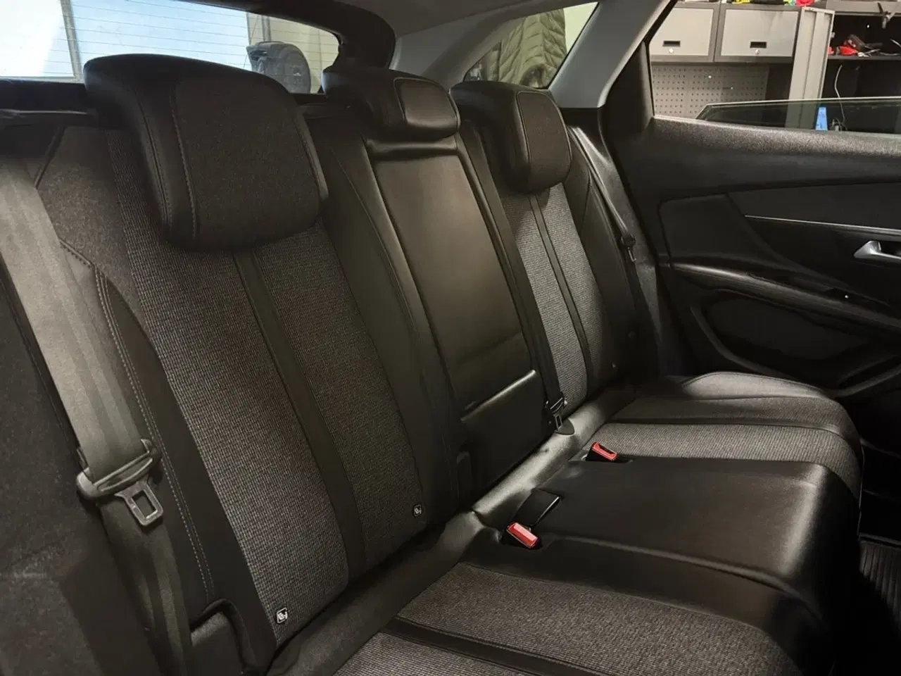 Billede 17 - Peugeot 3008 1,5 BlueHDi 130 Allure