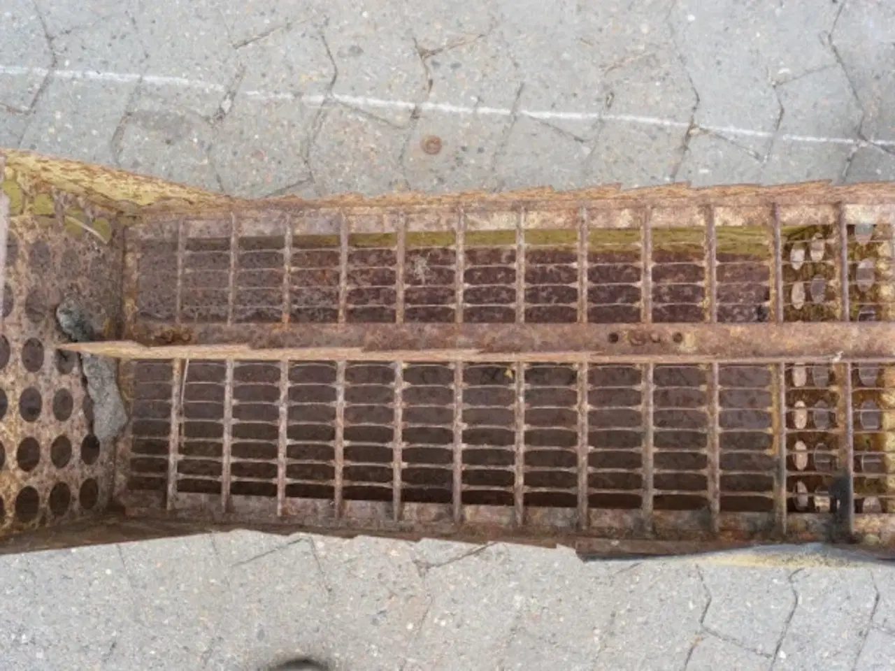 Billede 12 - New Holland 8055 Ryster 80418485