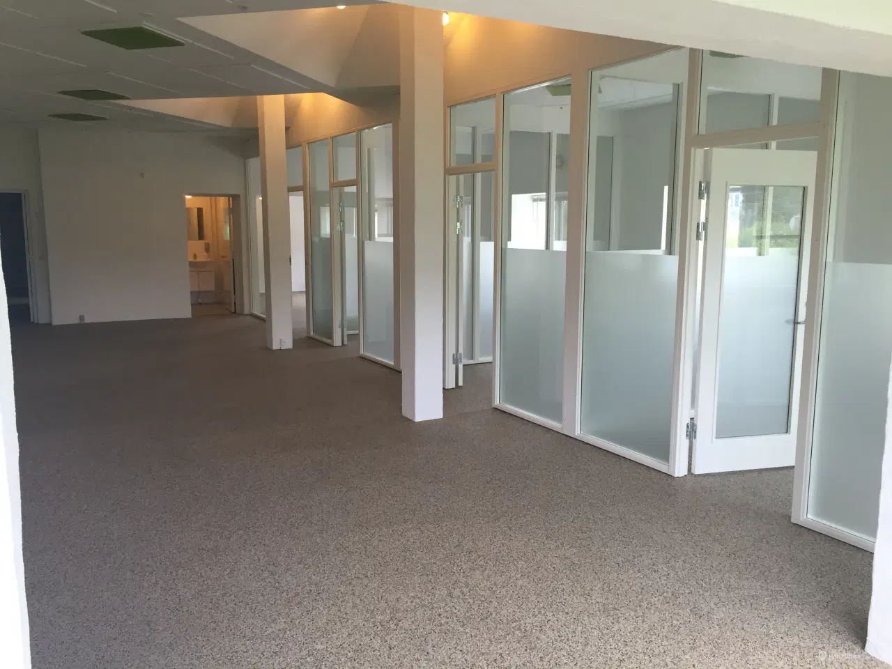 Billede 2 - Kontor / Undervisning / Showroom