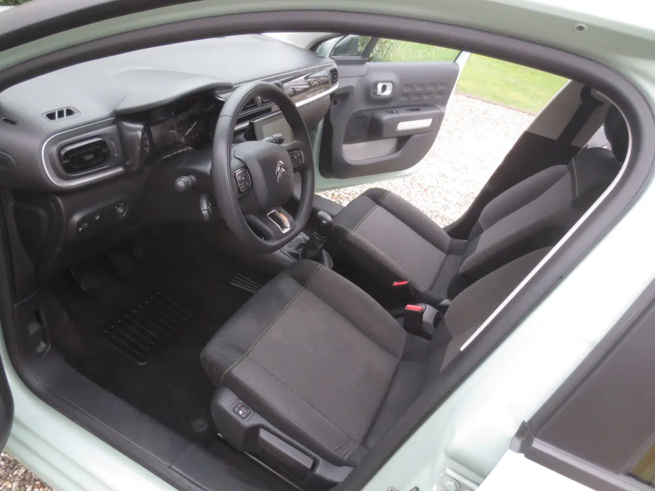 Billede 16 - Fin Citroen C 3 1.2 i År 2019.