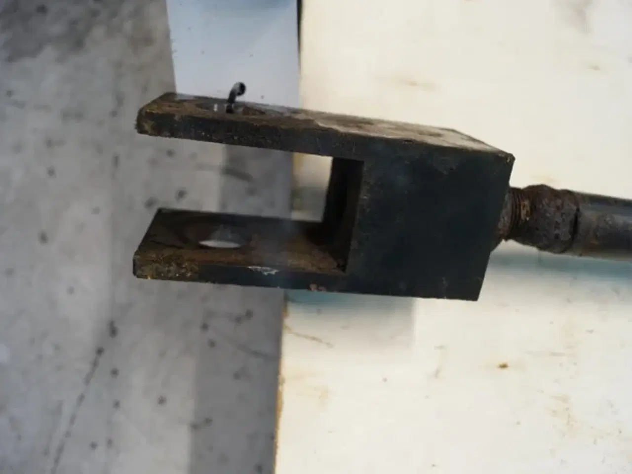 Billede 2 - Fendt 6330 Cylinder 45140005