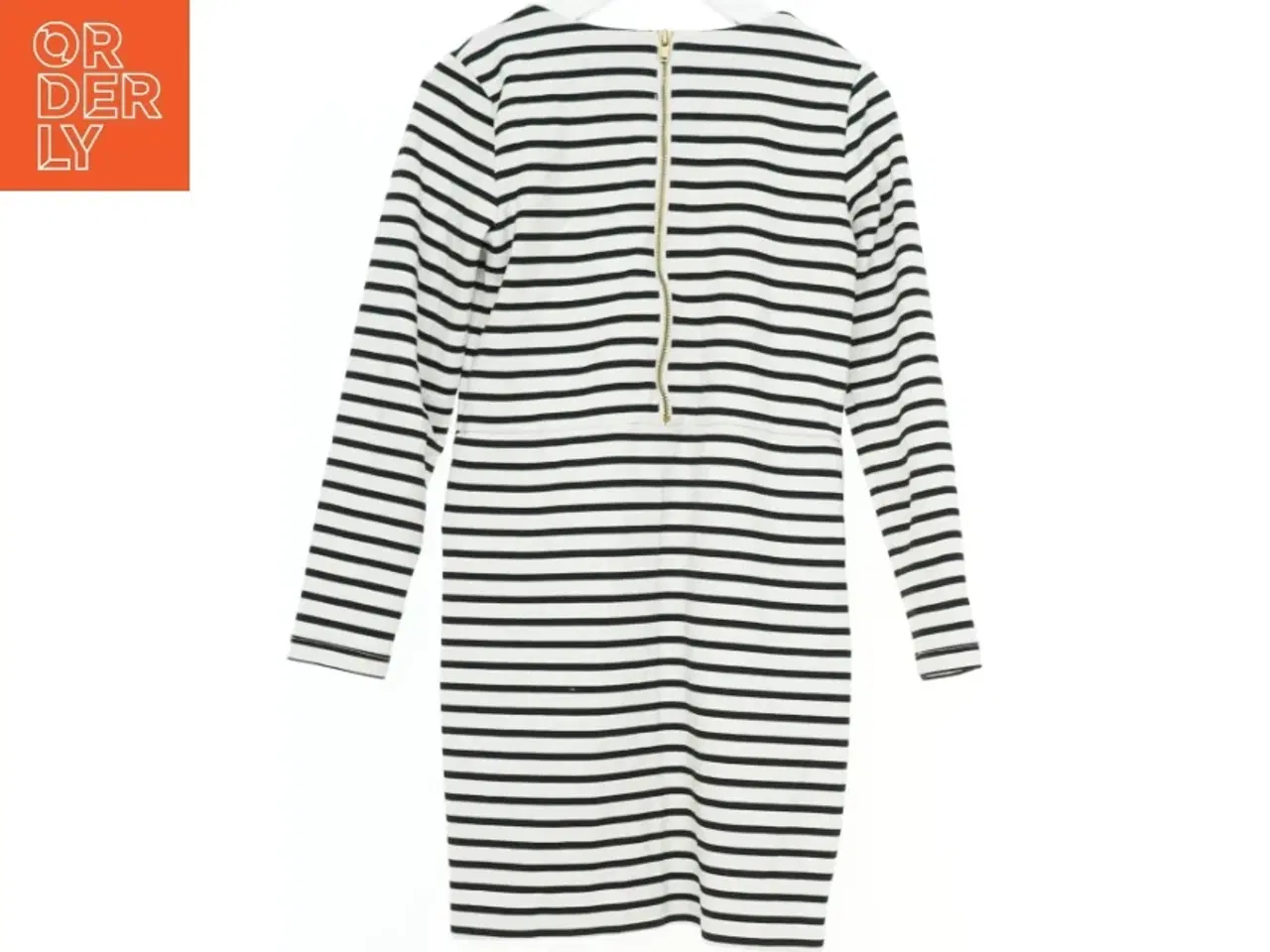 Billede 2 - Stribet kjole med lange ærmer fra H&M (str. 122)