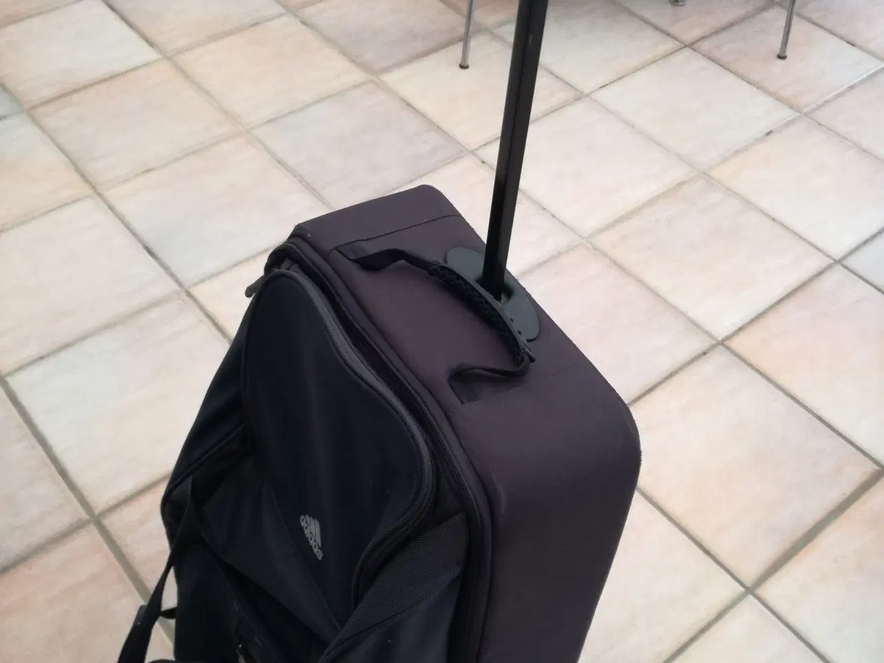 Billede 3 - ADIDAS rejse- og sportstaske