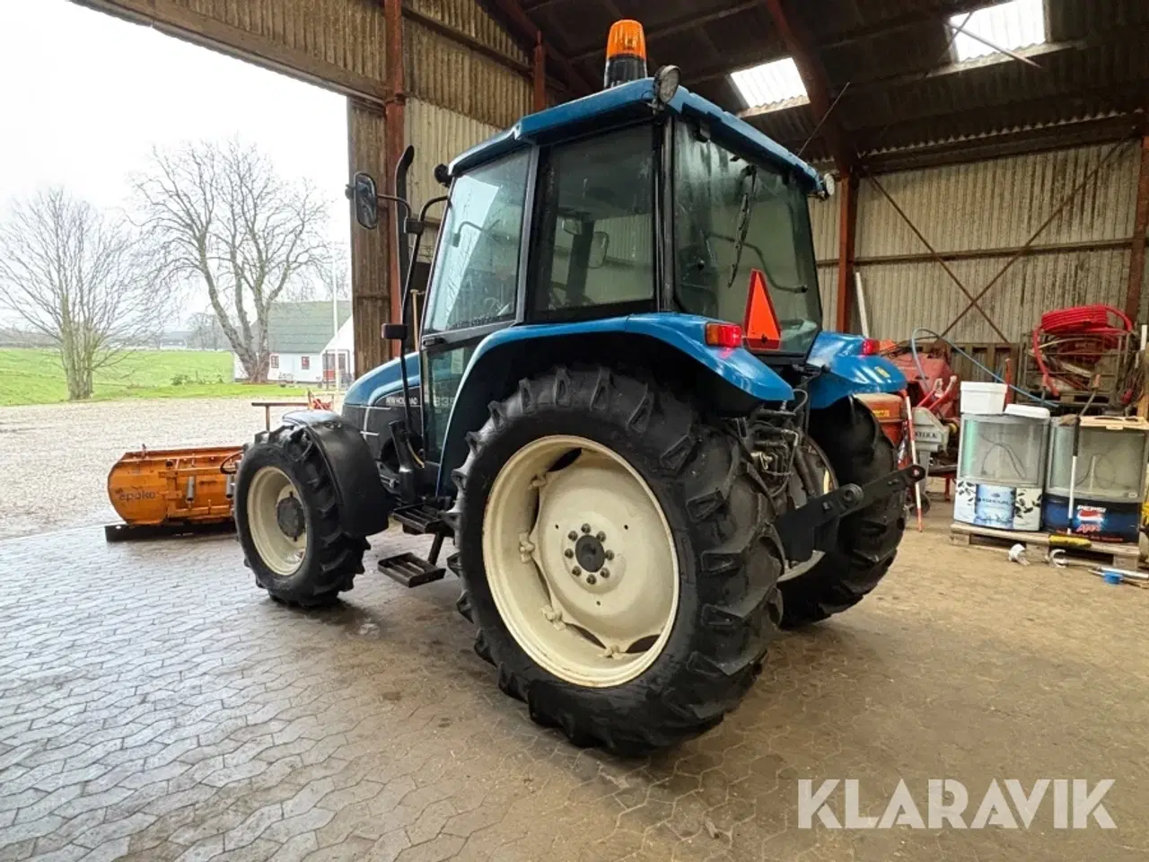 Billede 9 - Traktor New Holland 4835