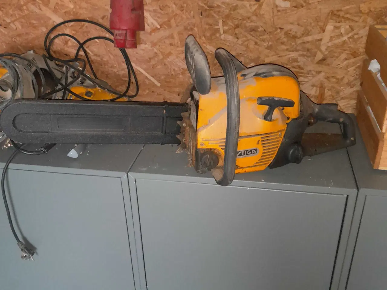 Billede 1 - Motorsav  stiga