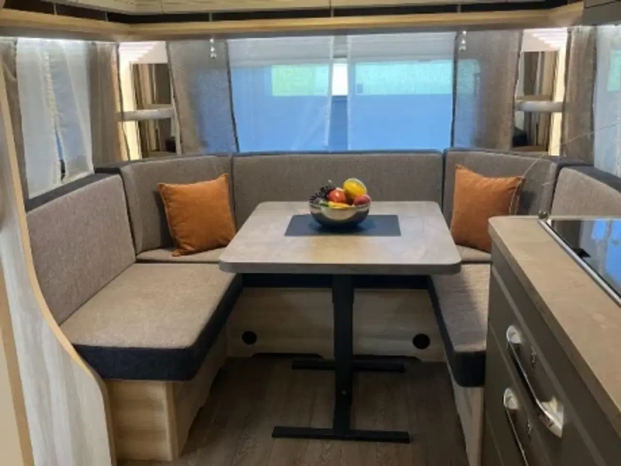 Billede 5 - Hobby De Luxe 460 UFE DK-line