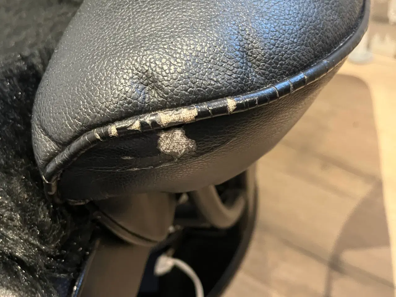 Billede 2 - Stol med skammel