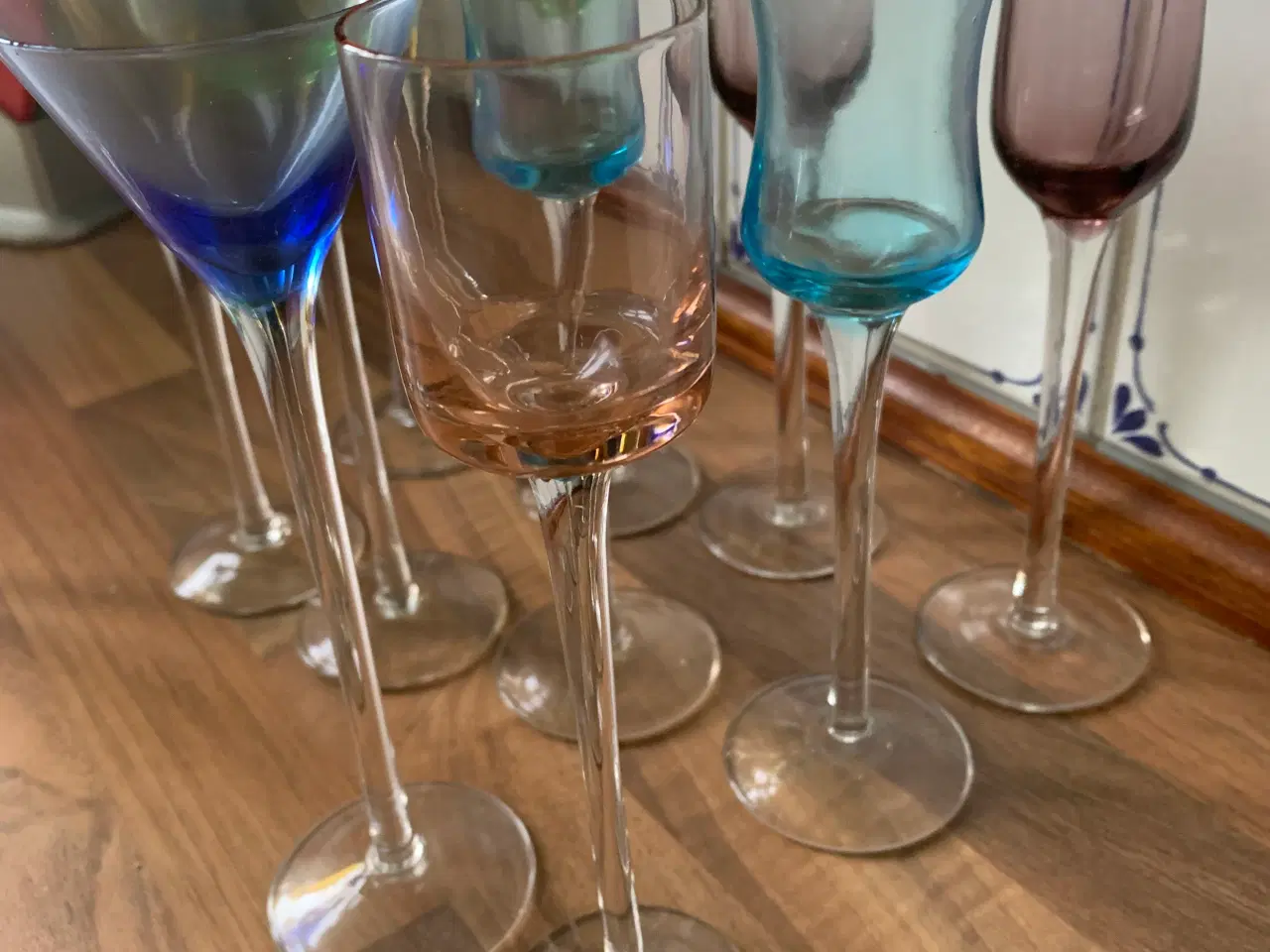 Billede 2 - Snapseglas i forskellige farver 