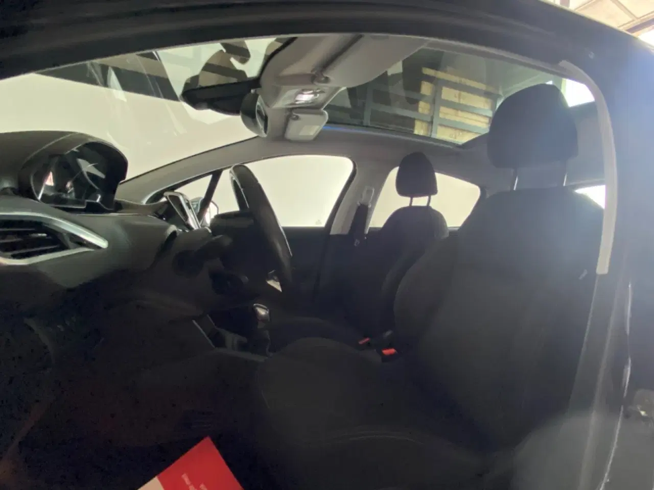Billede 13 - Peugeot 208 1,2 e-THP 110 Allure Sky