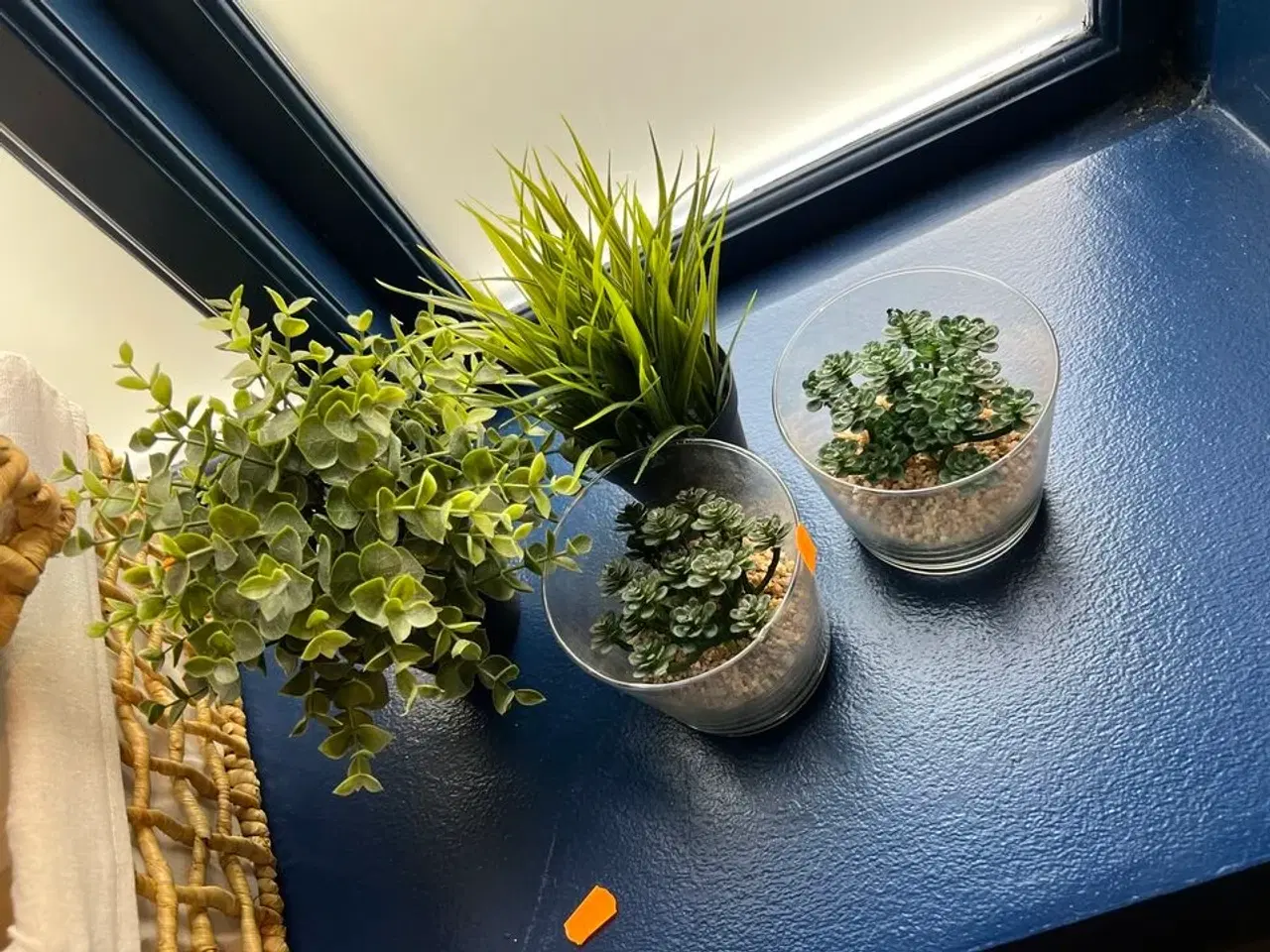Billede 2 - Fletkurve samt kunstige planter