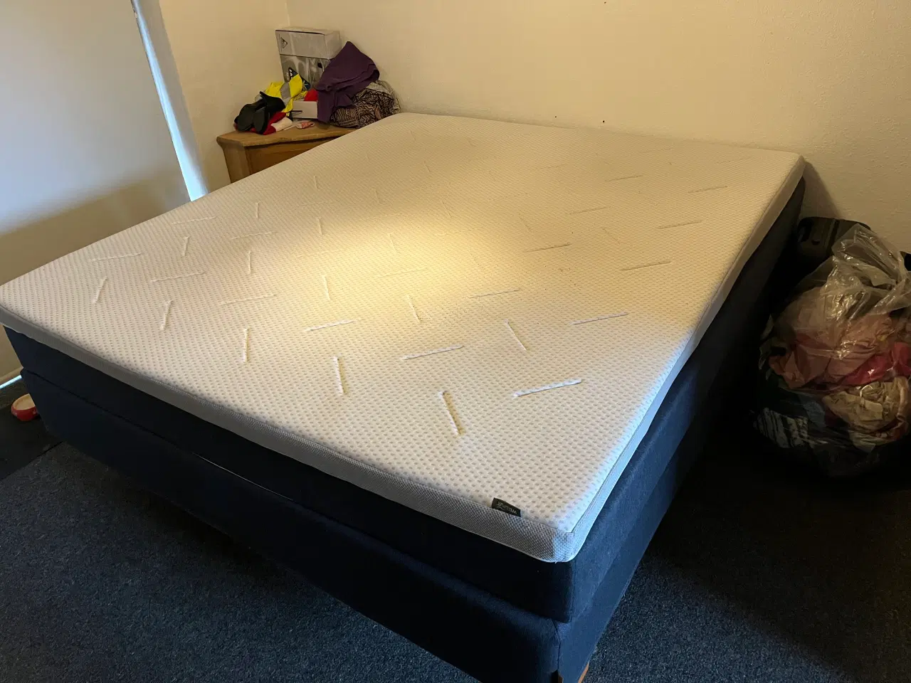 Billede 1 - Lækker kontinentalseng med næsten ny Wellpur 