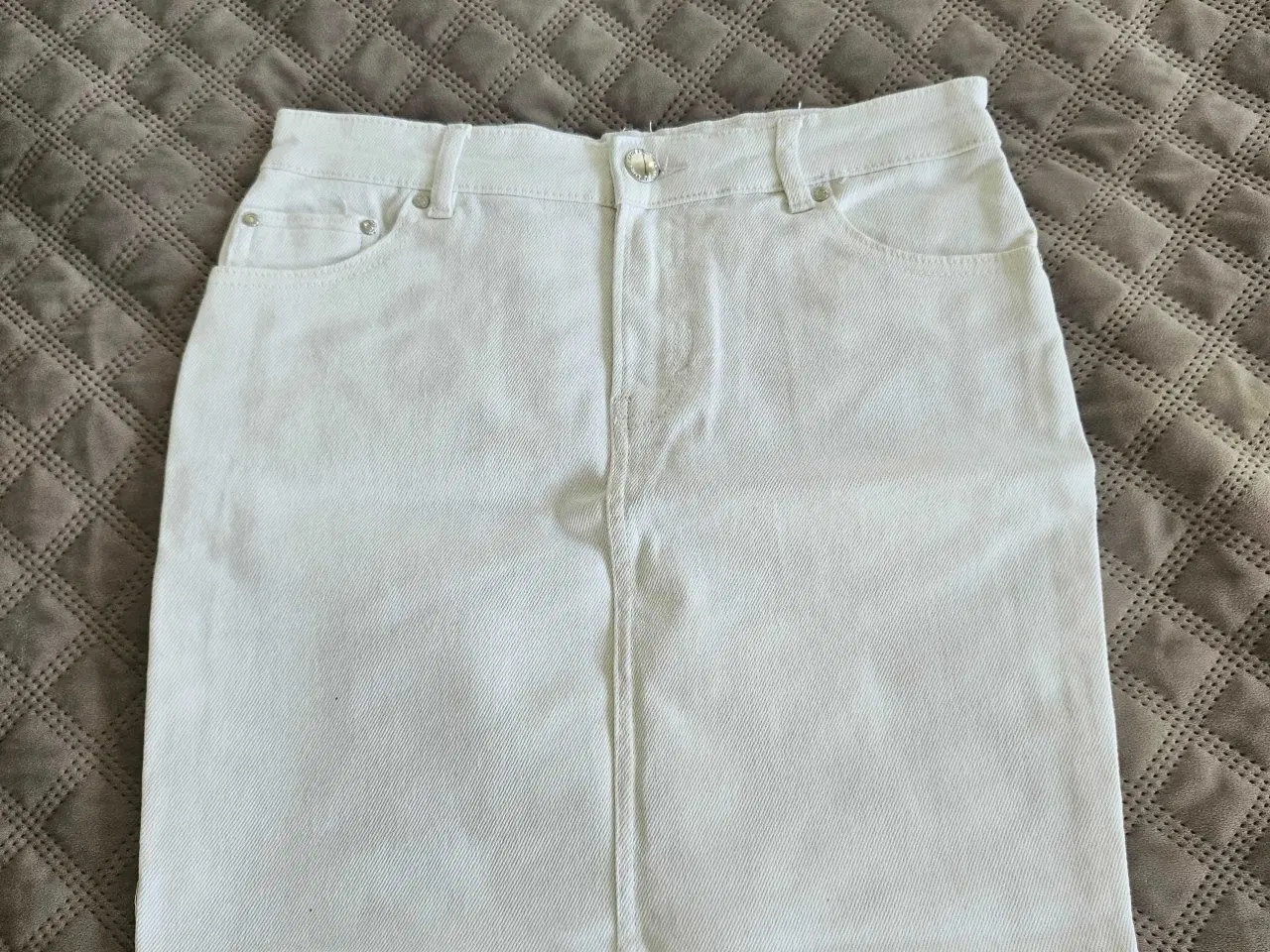 Billede 1 - Nederdel fra Amisu ALDRIG brugt