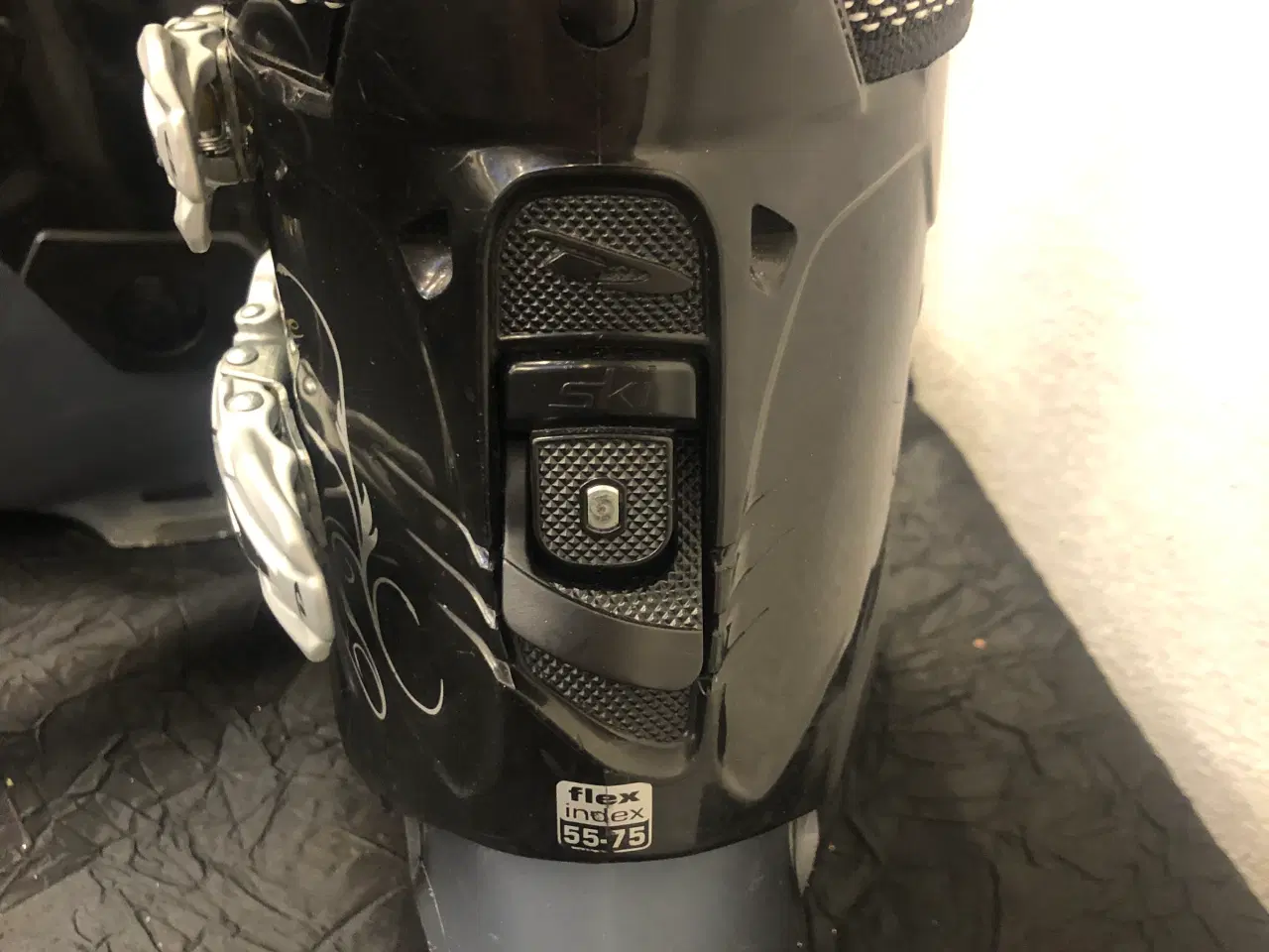 Billede 11 - God allround alpin/carving  Alpinskistøvler str37