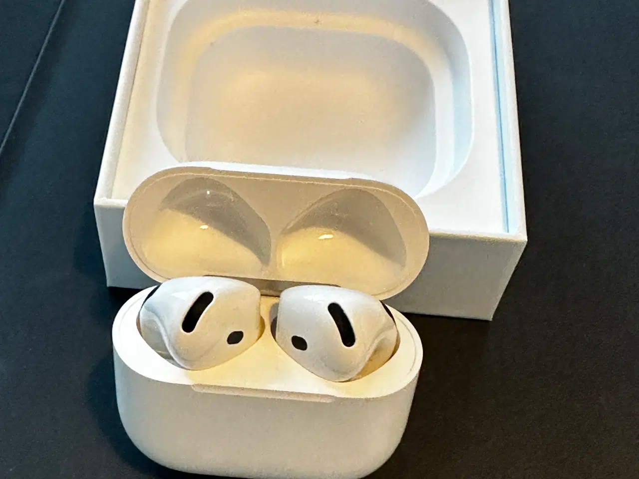 Billede 6 - Apple AirPods 4 med støjreduktion